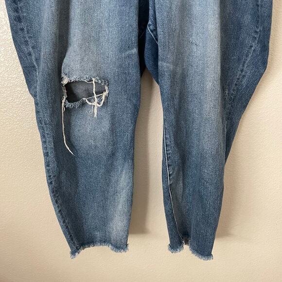 Torrid Jeans Womens 28 Plus Blue Straight High Rise Button Fly Distressed Cotton - Picture 6 of 13